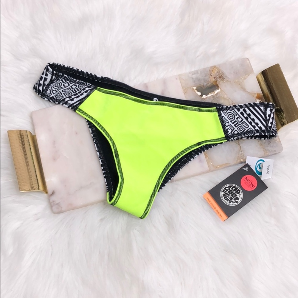 RIP CURL BOMB REBEL HIPSTER BOTTOM L